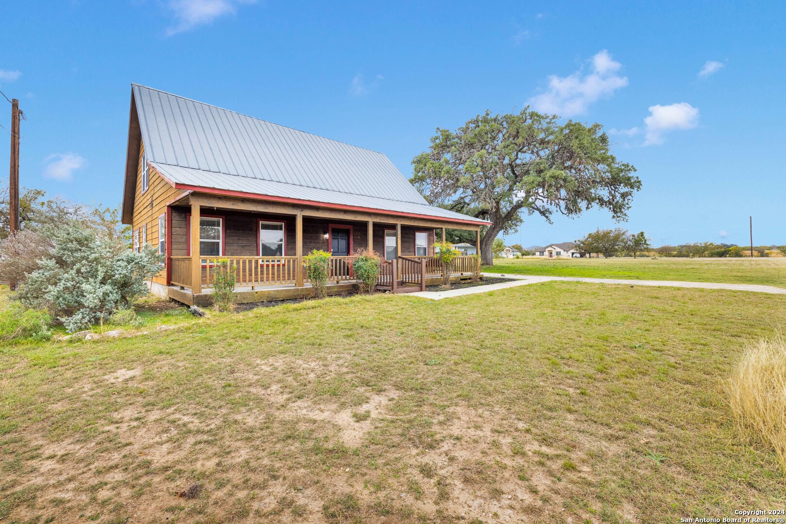 105 Brown Saddle Circle Bandera TX 78003