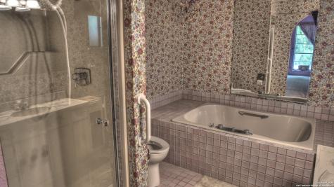 6623 Ranch Road 1120 Rio Frio TX 78879