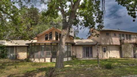 6623 Ranch Road 1120 Rio Frio TX 78879