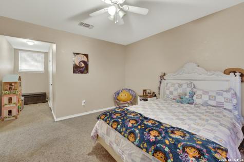 1074 Camellia New Braunfels TX 78130