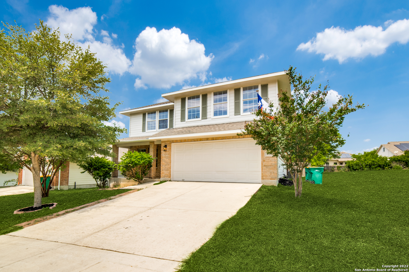 8215 Comanche Pass Converse TX 78109