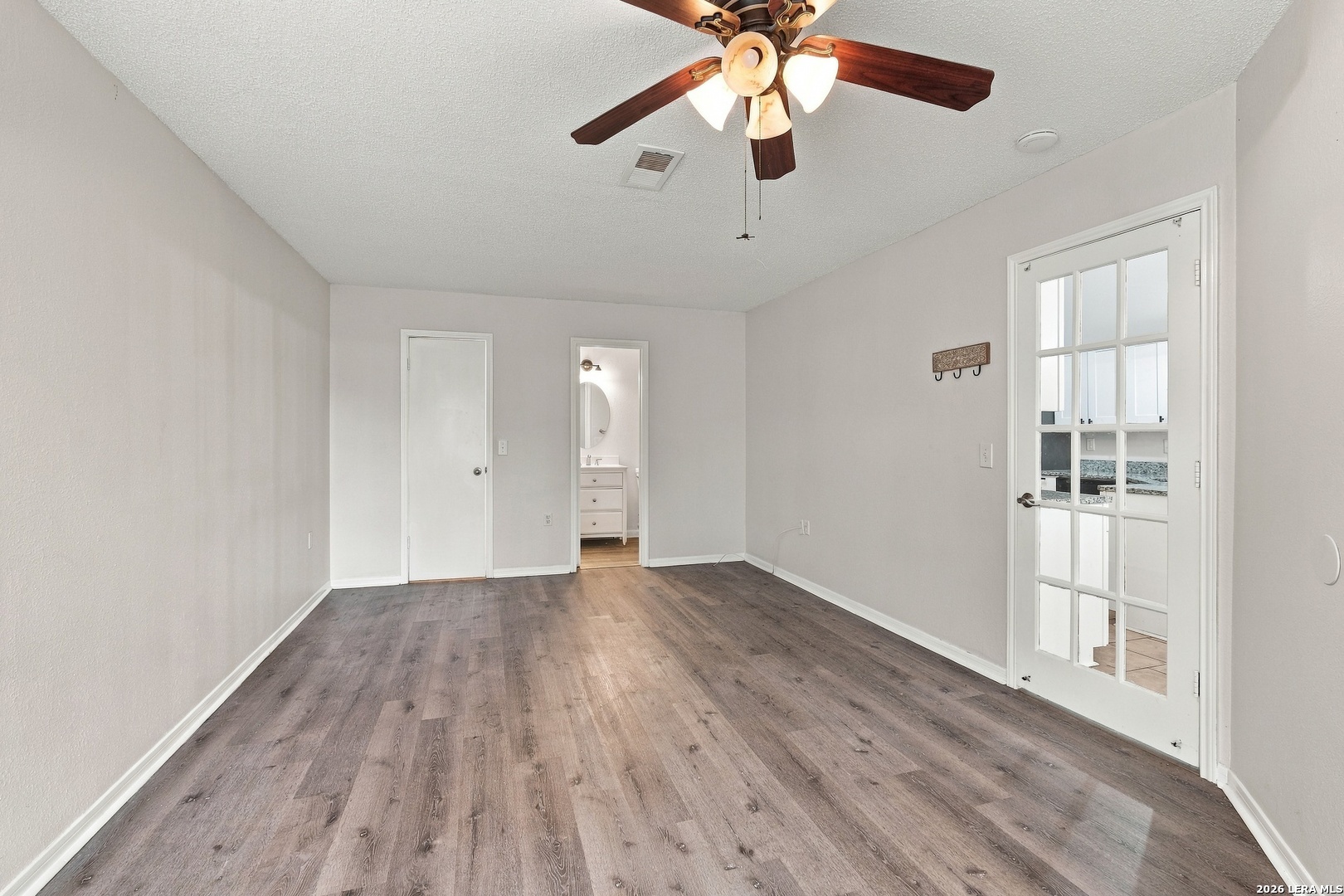 6022 Whispering Lake San Antonio TX 78222