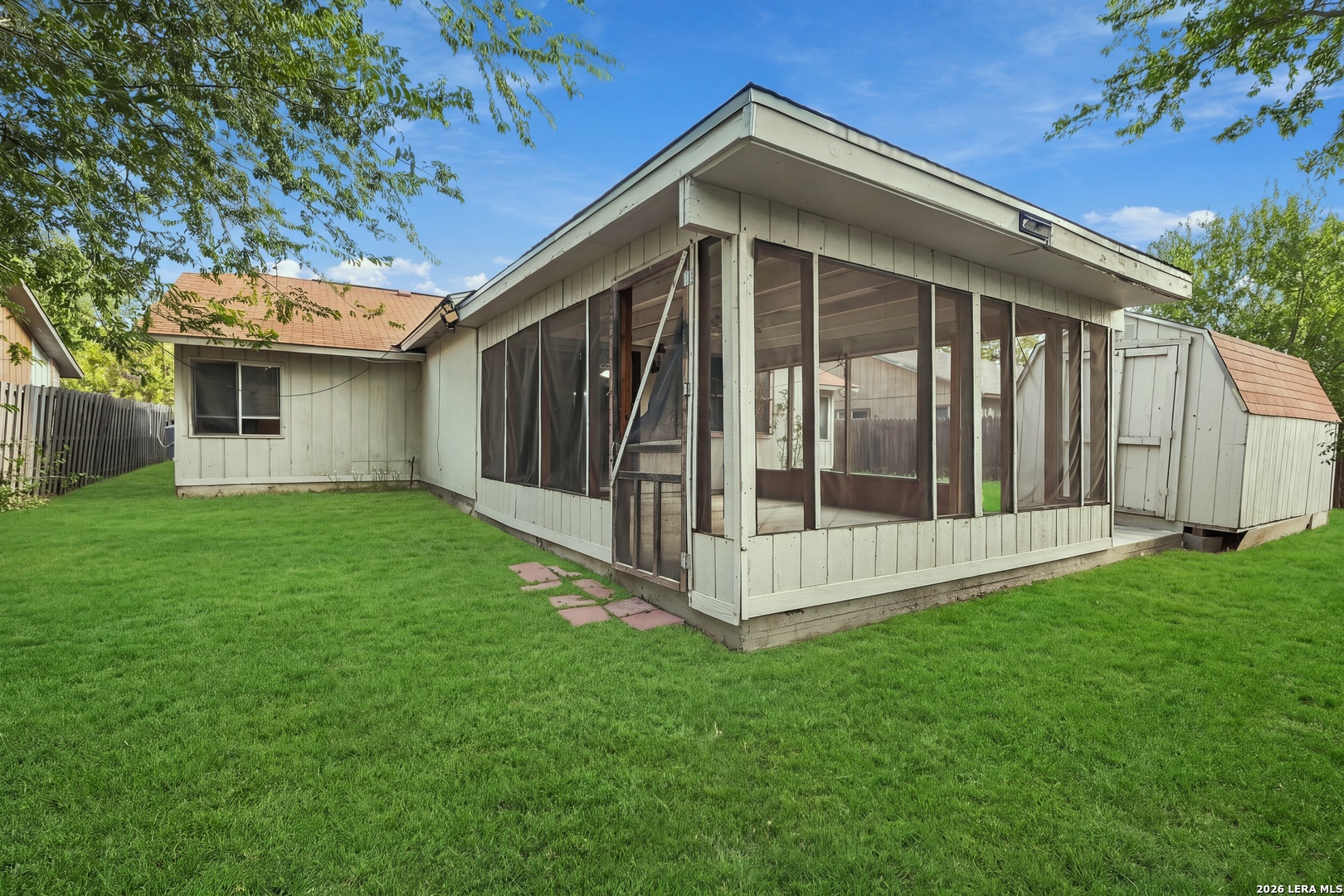 6022 Whispering Lake San Antonio TX 78222