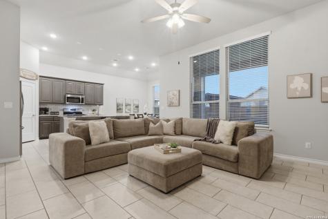 10131 Harr Knoll San Antonio TX 78224