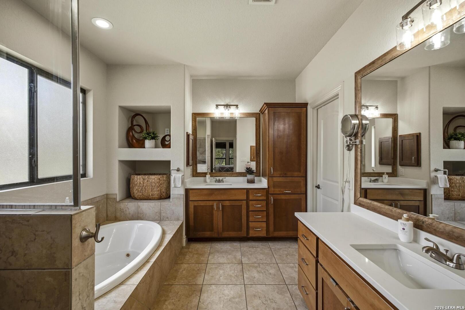 414 Spacious Sky San Antonio TX 78260