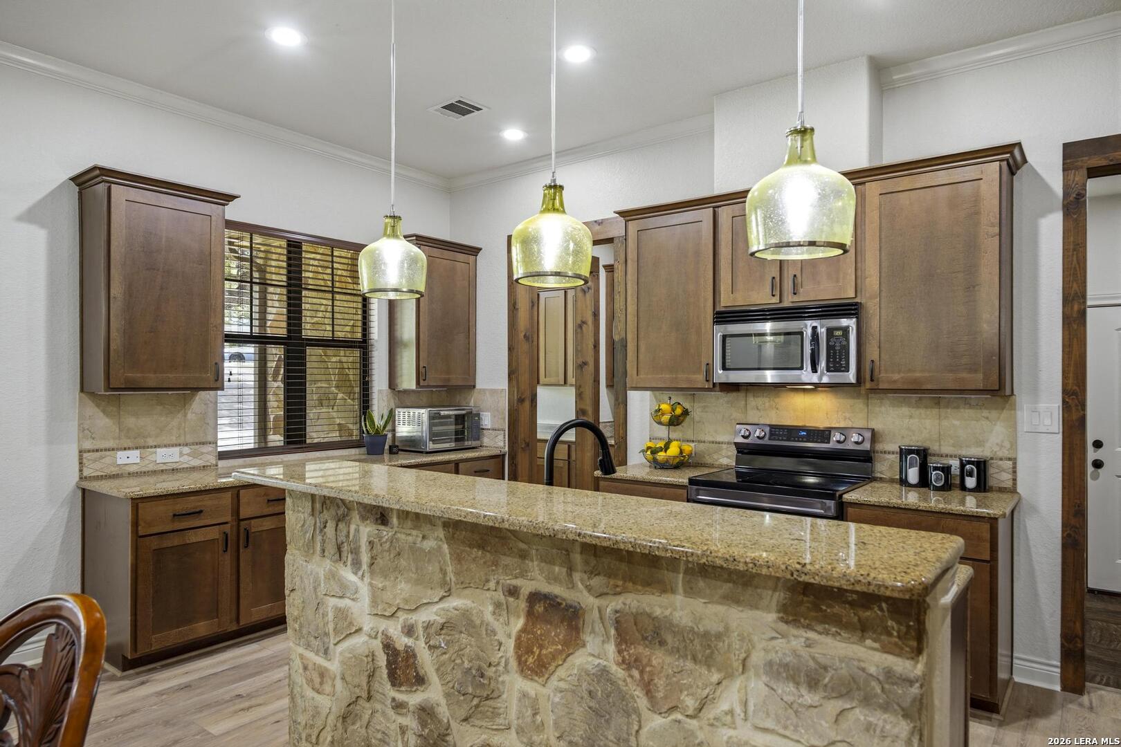 414 Spacious Sky San Antonio TX 78260
