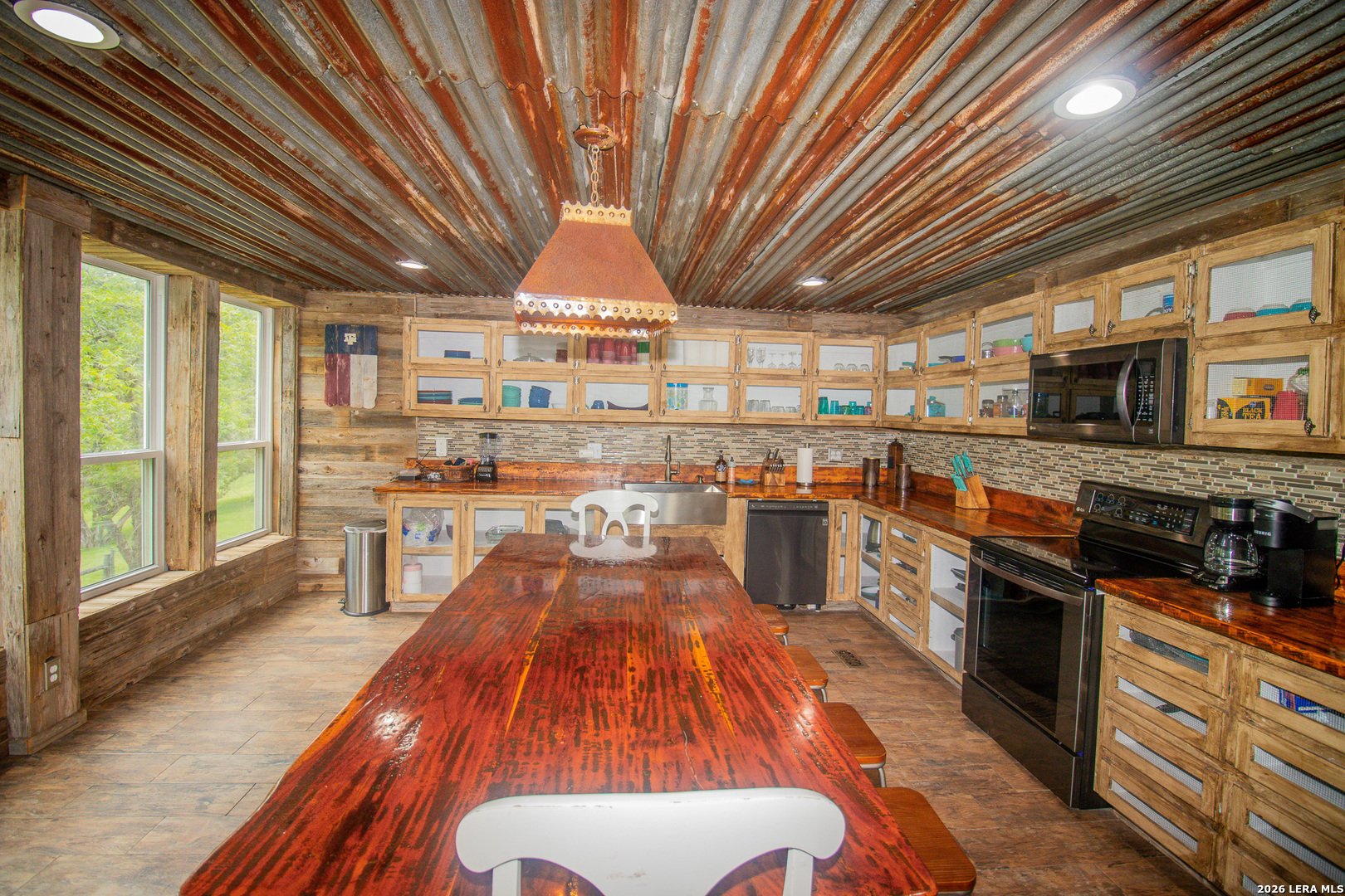 6550 N Us Highway 83 Leakey TX 78873