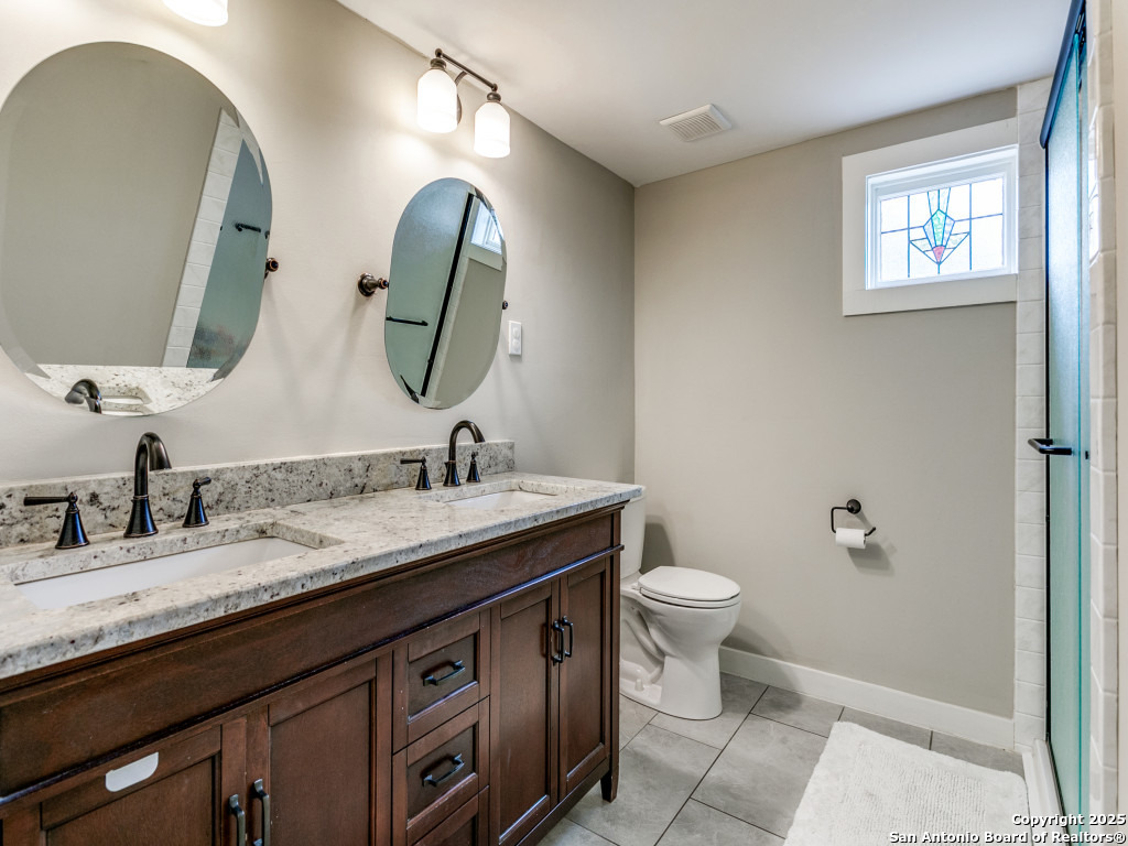 521 N Palmetto San Antonio TX 78202
