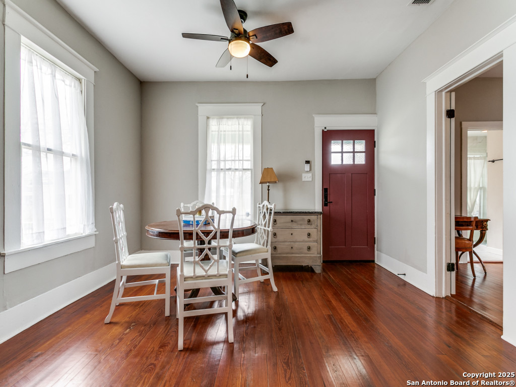 521 N Palmetto San Antonio TX 78202