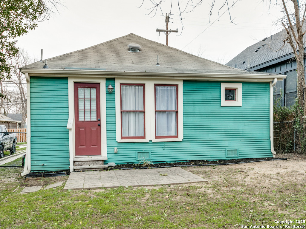 521 N Palmetto San Antonio TX 78202