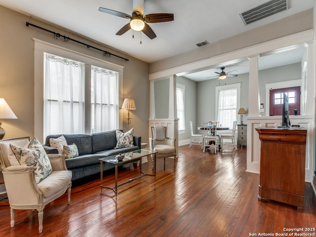 521 N Palmetto San Antonio TX 78202