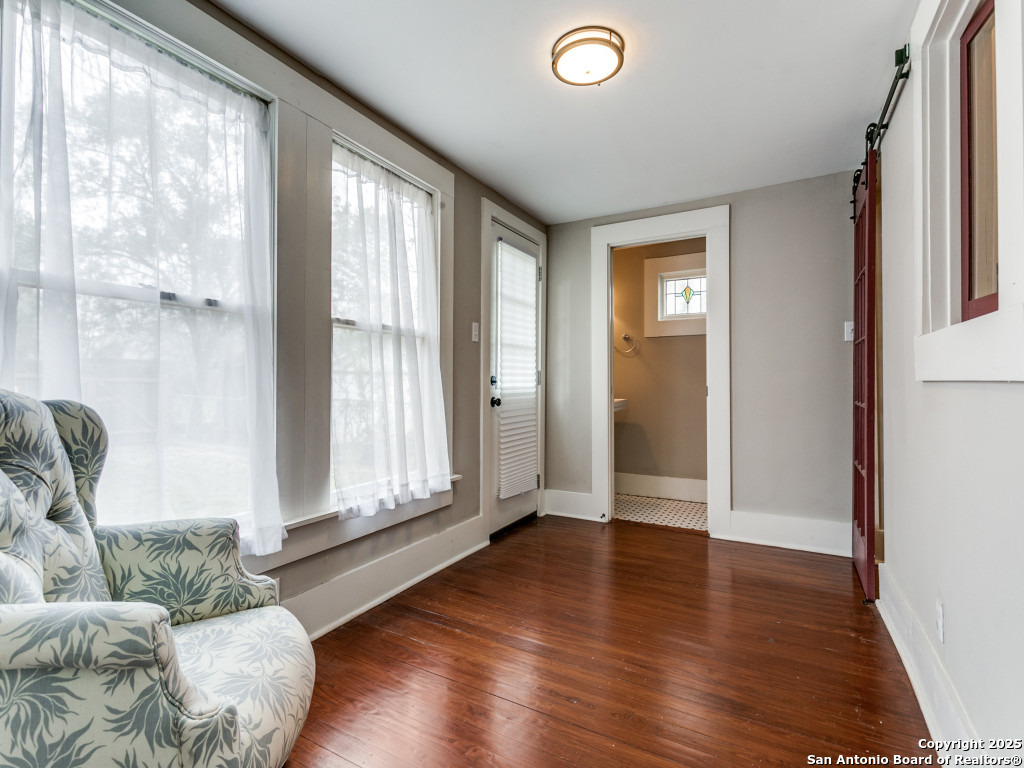 521 N Palmetto San Antonio TX 78202