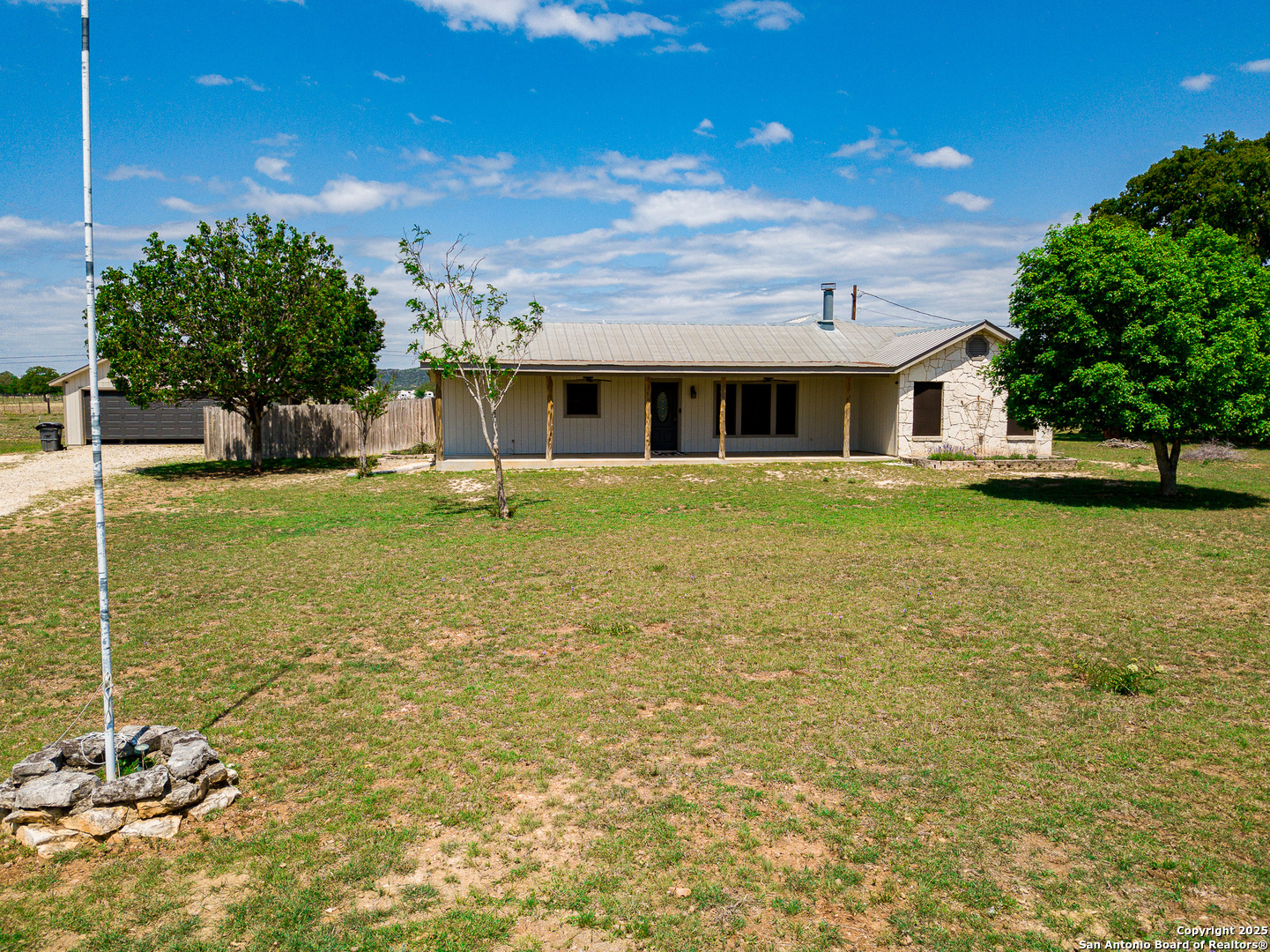 472 Valley View Trail Medina TX 78055