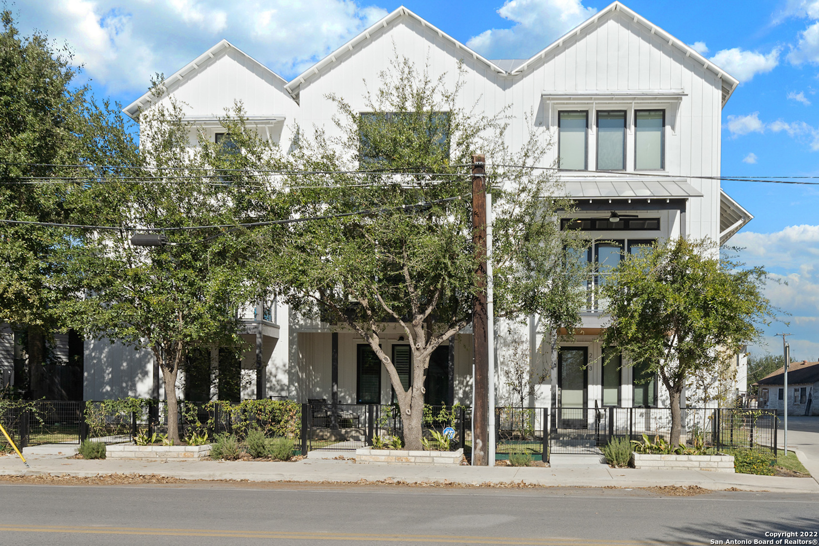 1226 S Presa Street San Antonio TX 78210