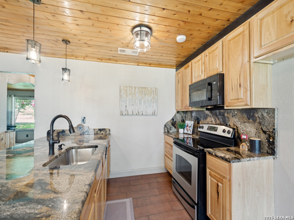 7746 Green Glen Drive San Antonio TX 78255