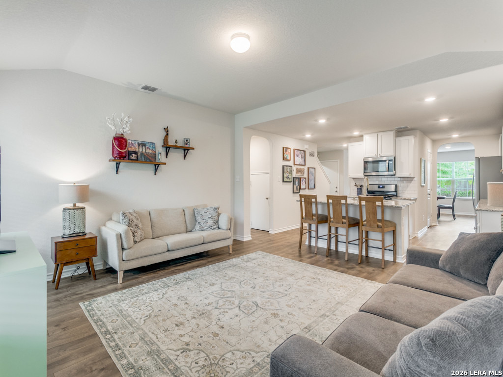 914 Sage Thrasher San Antonio TX 78253