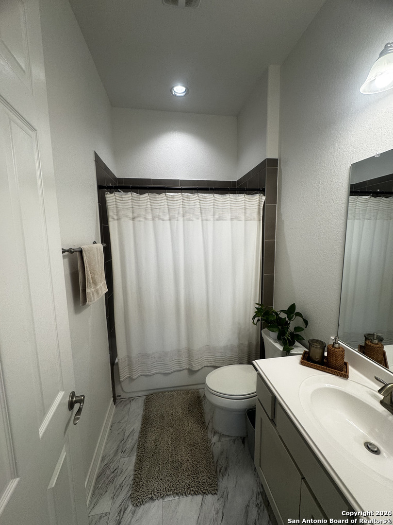 1603 Oak Willow San Antonio TX 78245