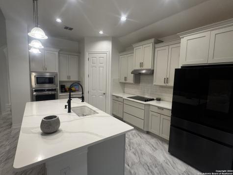 1603 Oak Willow San Antonio TX 78245