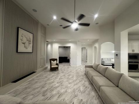 1603 Oak Willow San Antonio TX 78245