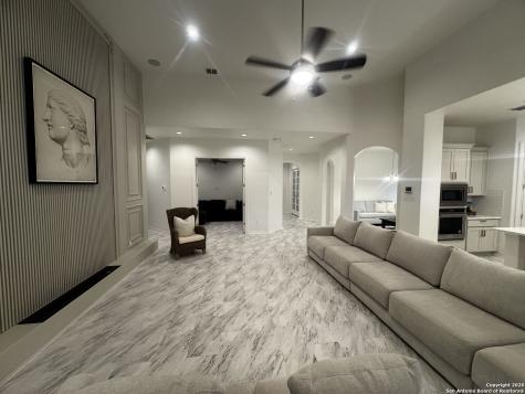 1603 Oak Willow San Antonio TX 78245