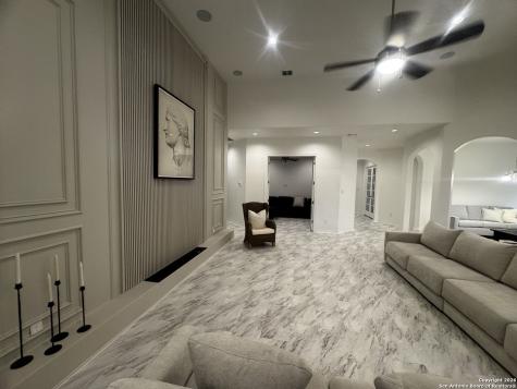 1603 Oak Willow San Antonio TX 78245