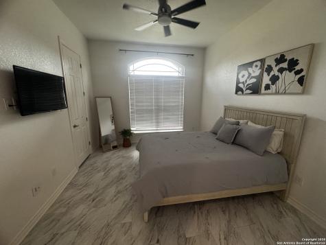 1603 Oak Willow San Antonio TX 78245