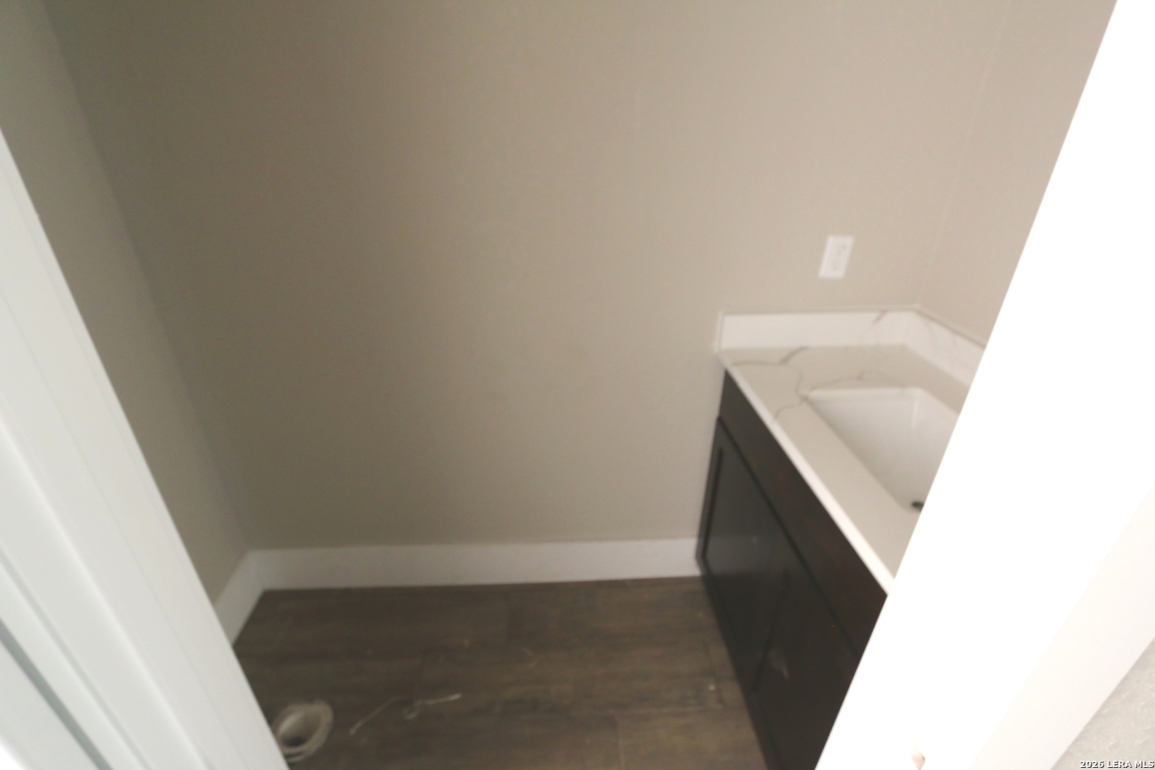 1118 Humming Bird Lane Adkins TX 78101