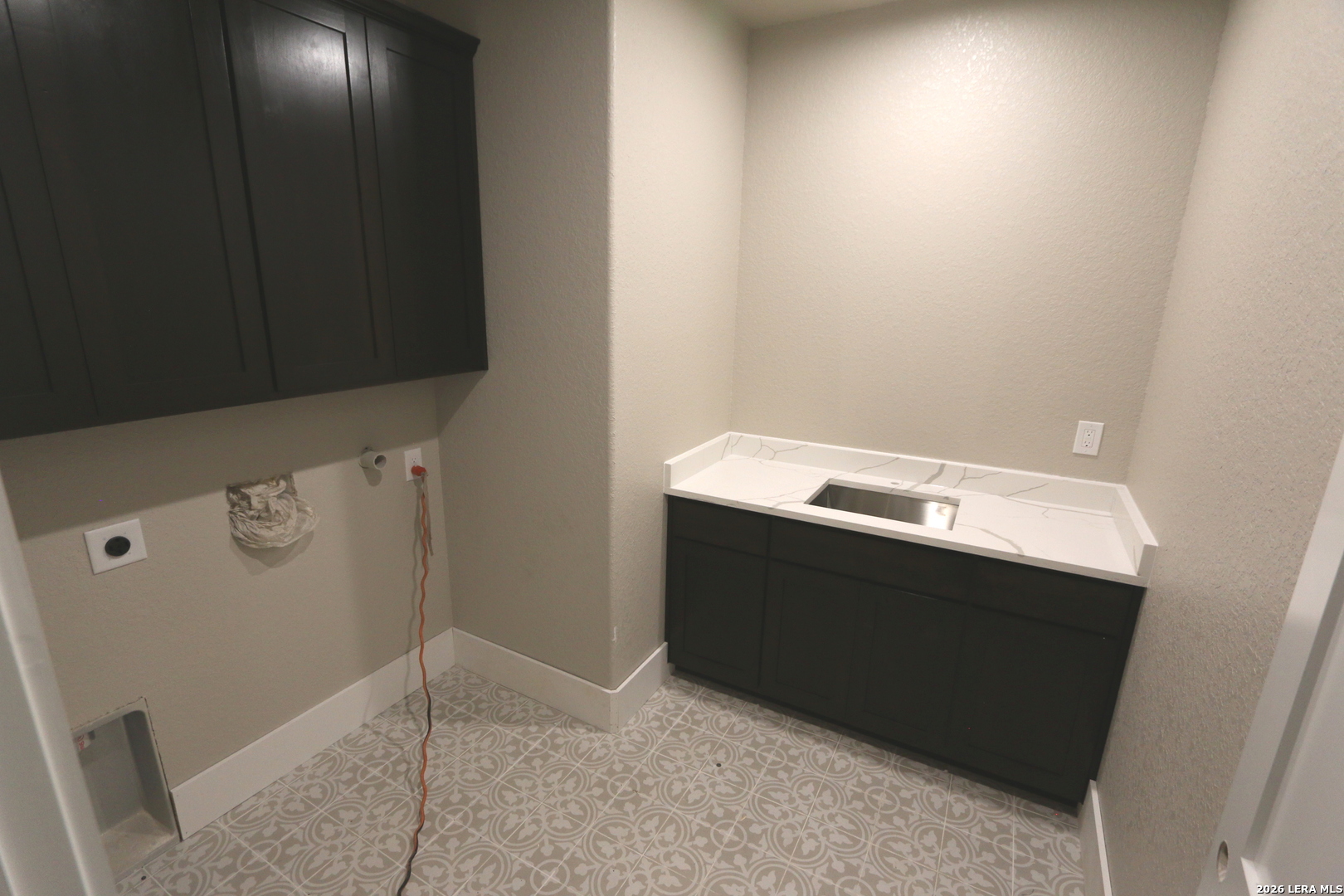 1118 Humming Bird Lane Adkins TX 78101