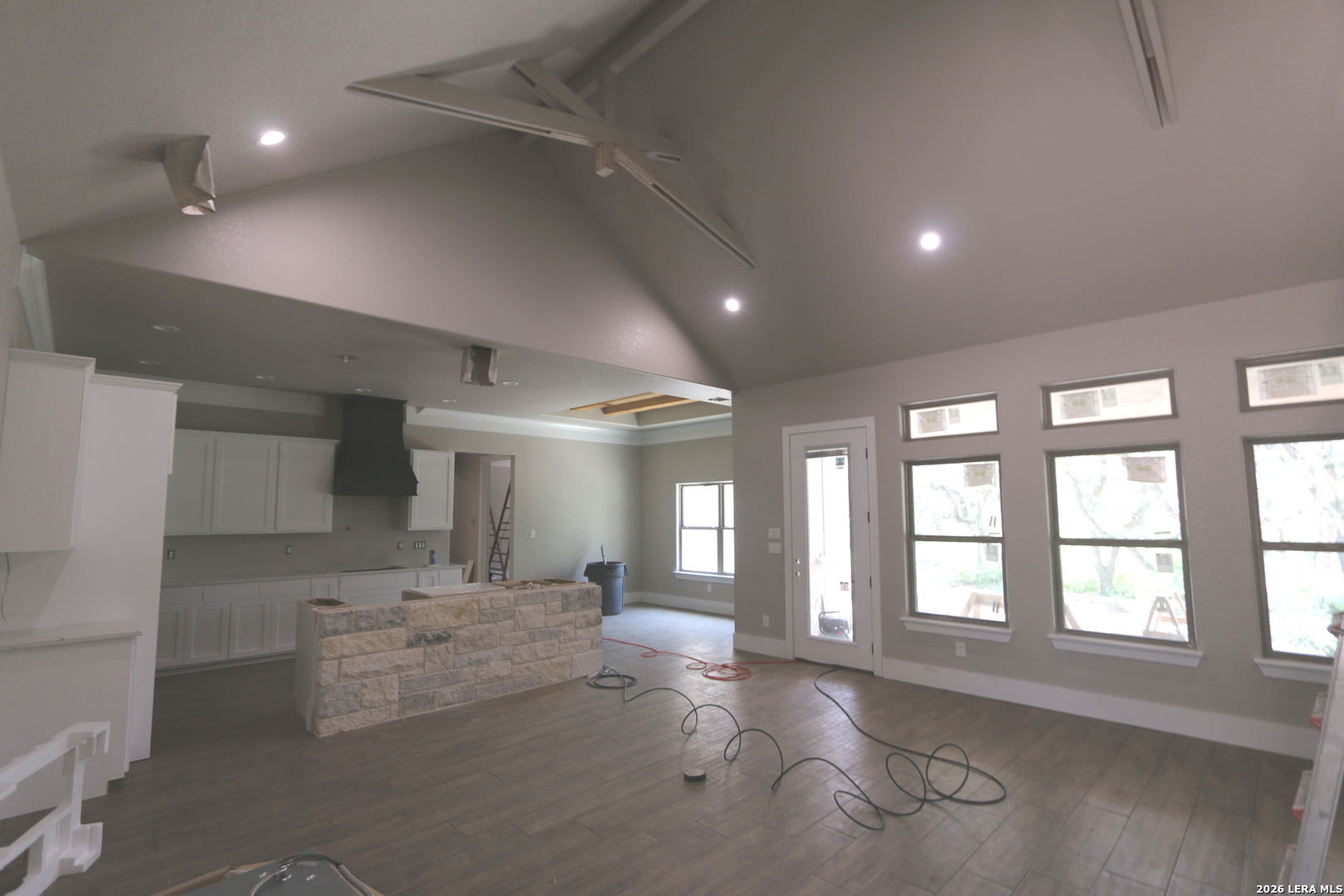 1118 Humming Bird Lane Adkins TX 78101