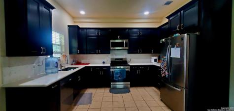 1121 N Oak Pearsall TX 78061