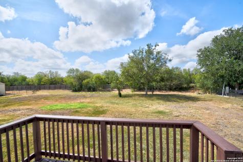 605 County Road 3821 San Antonio TX 78253