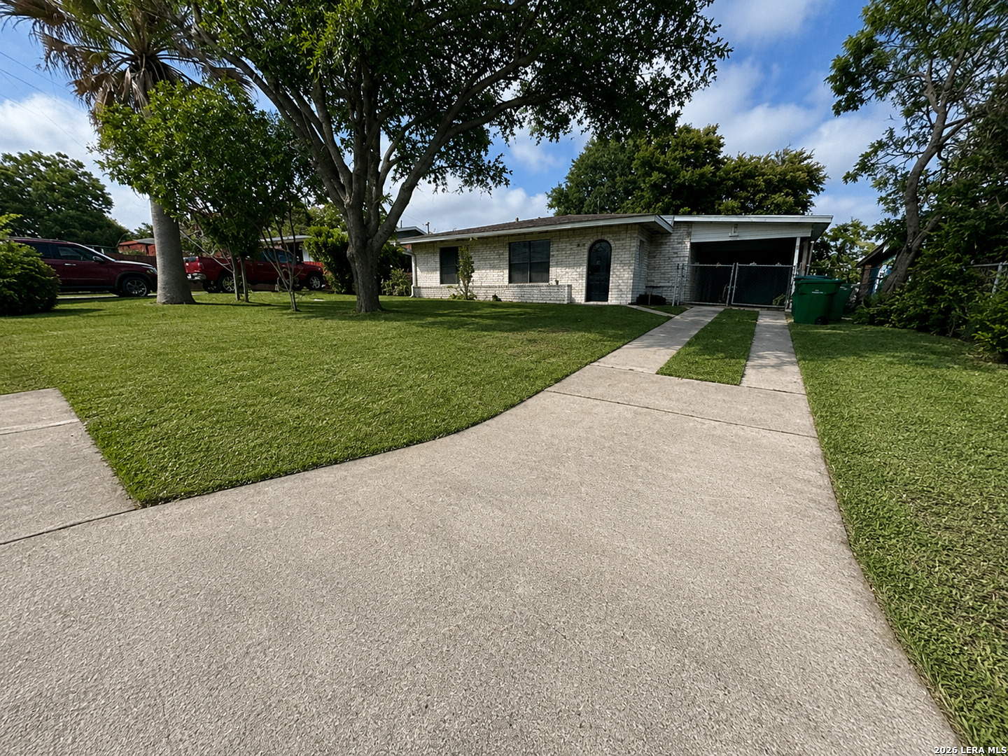 670 Maria Elena San Antonio TX 78228