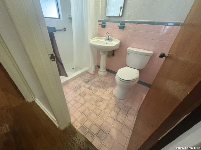 670 Maria Elena San Antonio TX 78228