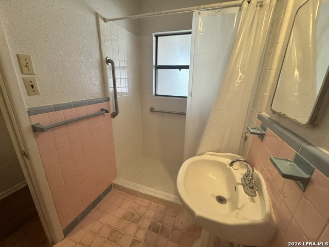 670 Maria Elena San Antonio TX 78228
