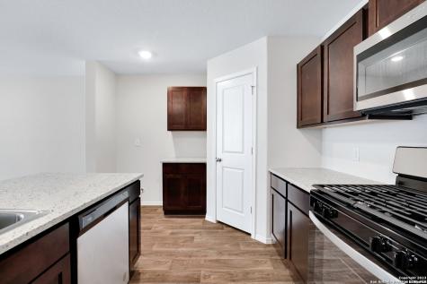 13512 Waxman Spark San Antonio TX 78252