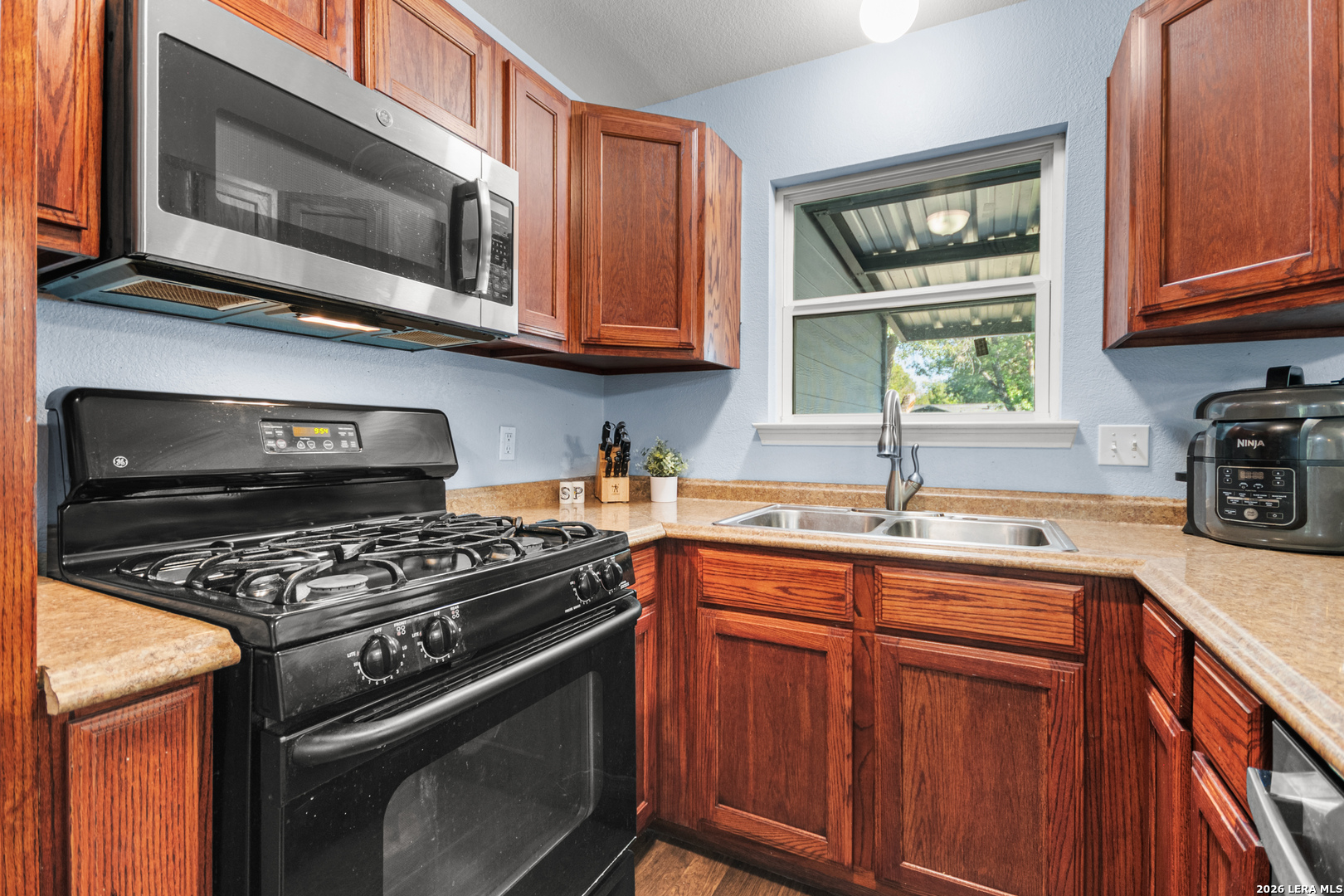 5331 Happiness Street Kirby TX 78219