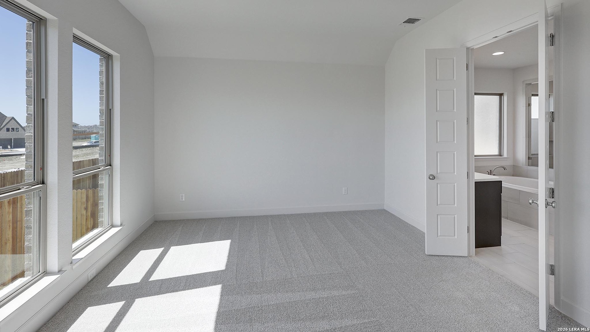 12910 Gilmore Bend San Antonio TX 78245