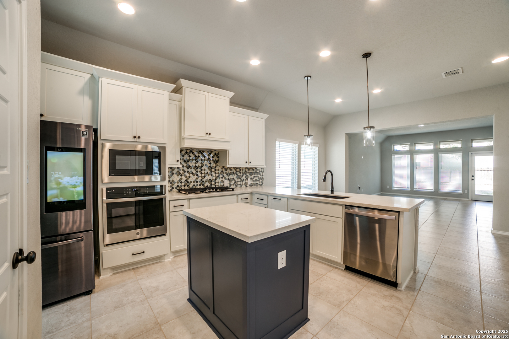 14147 Blind Bandit Creek San Antonio TX 78254
