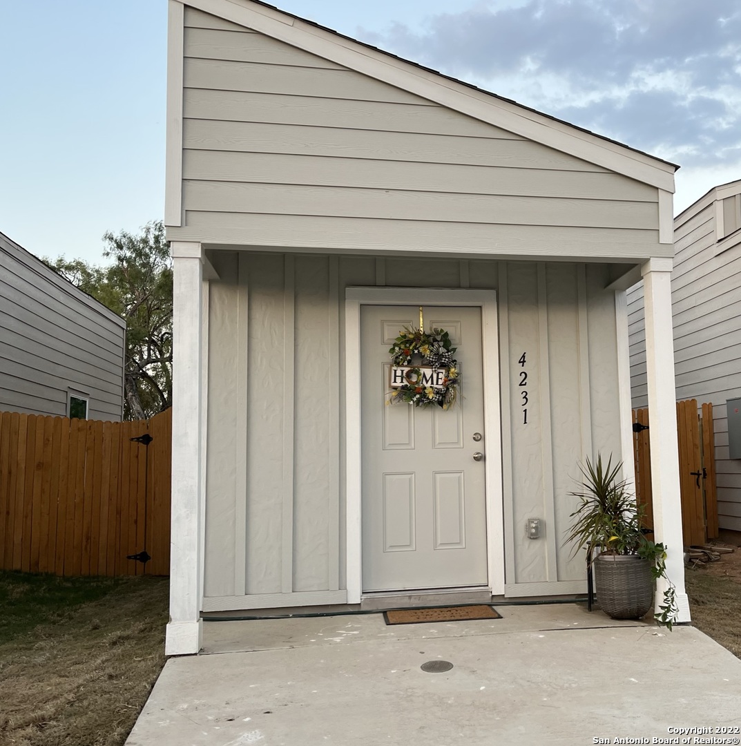 4231 Thalweg Way San Antonio TX 78223