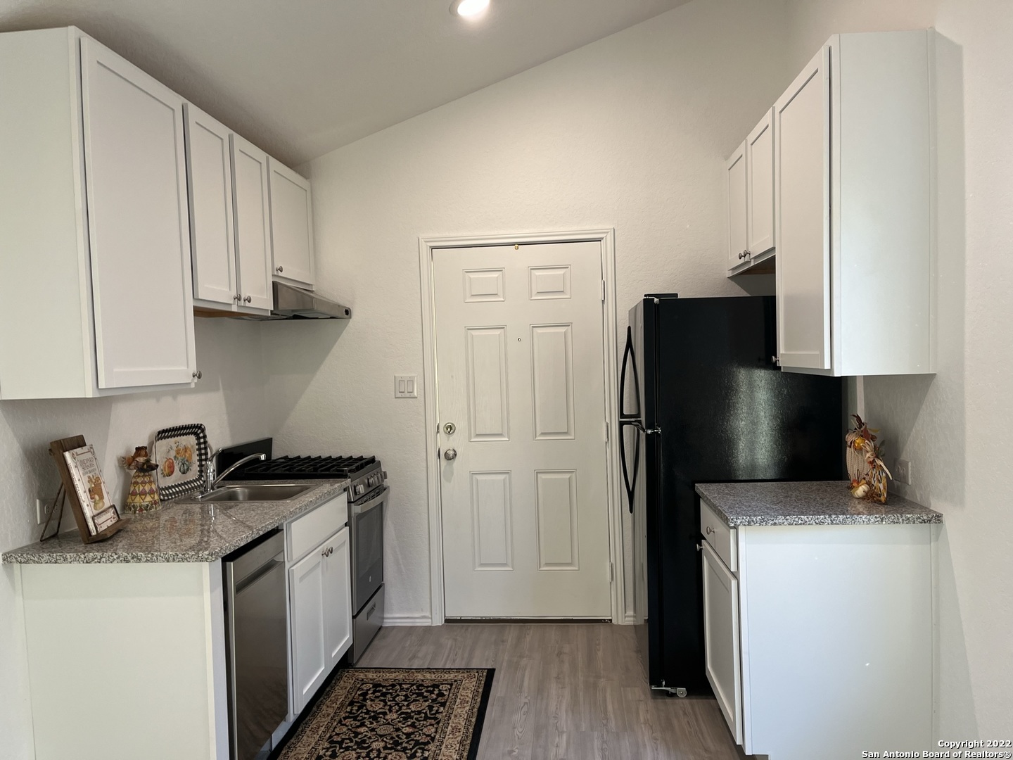 4231 Thalweg Way San Antonio TX 78223