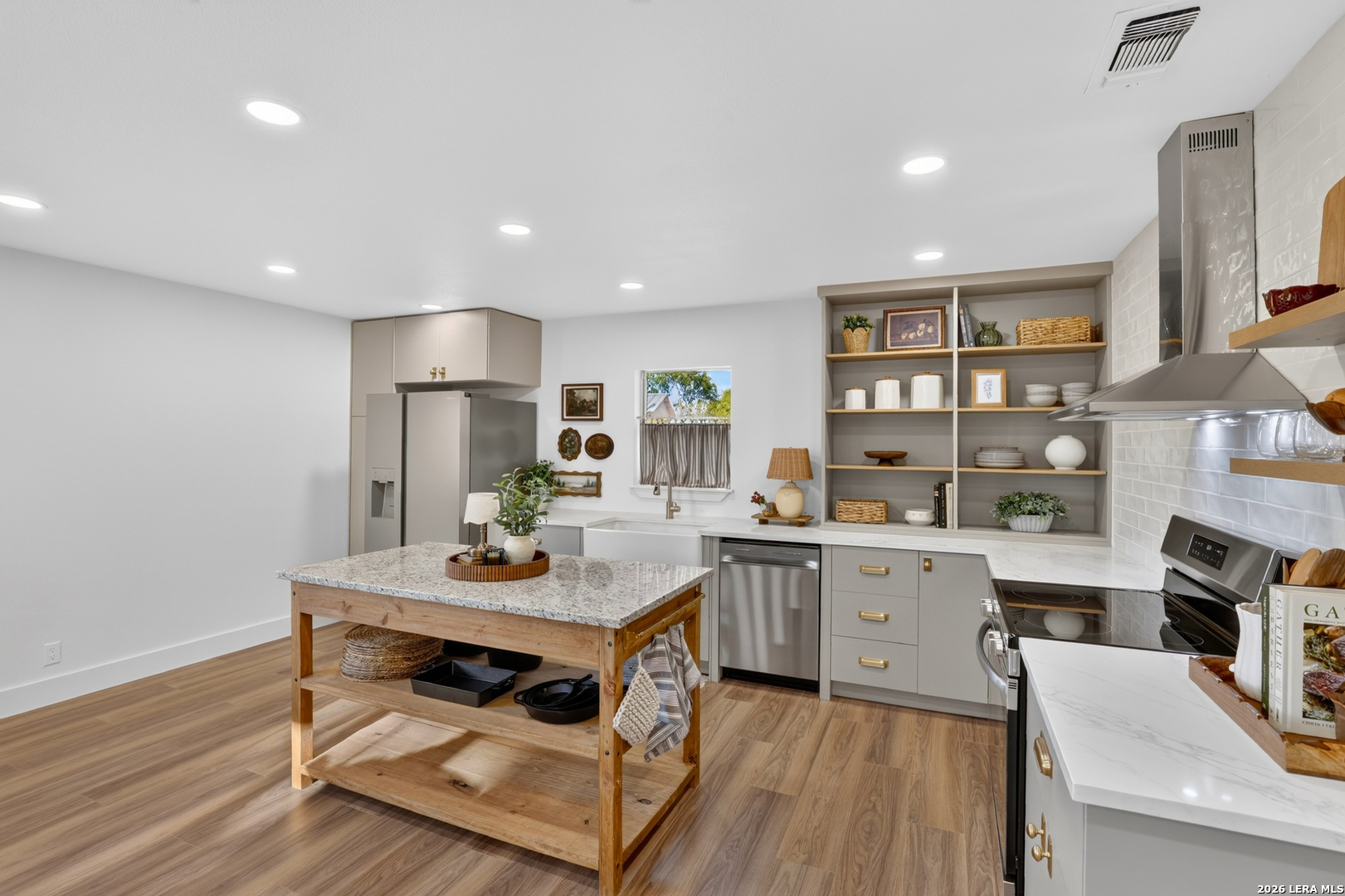 591 Couser Boulevard Charlotte TX 78011