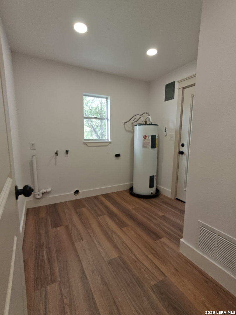 591 Couser Boulevard Charlotte TX 78011