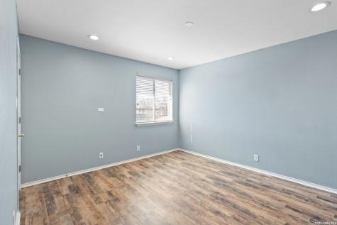 7318 Mesquite Creek San Antonio TX 78244