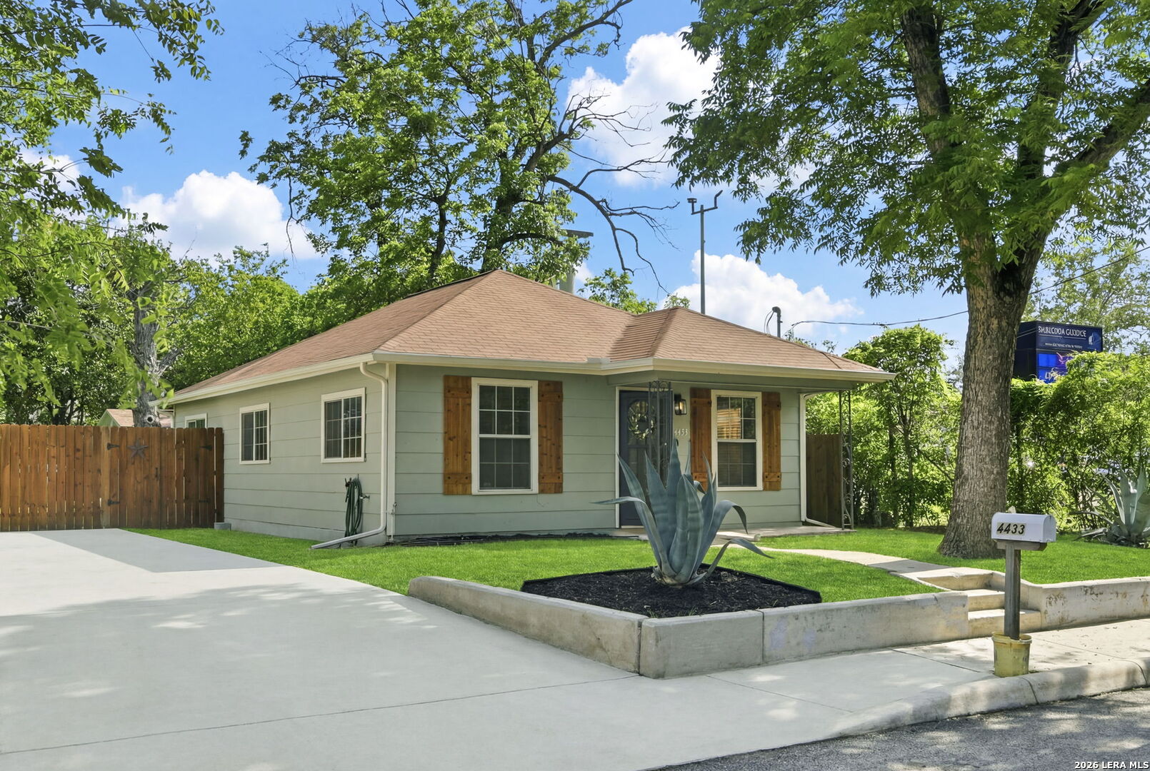 4433 Monterey Street San Antonio TX 78237
