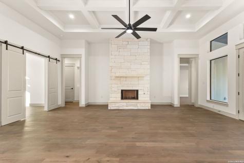 611 Parkview Place Canyon Lake TX 78133