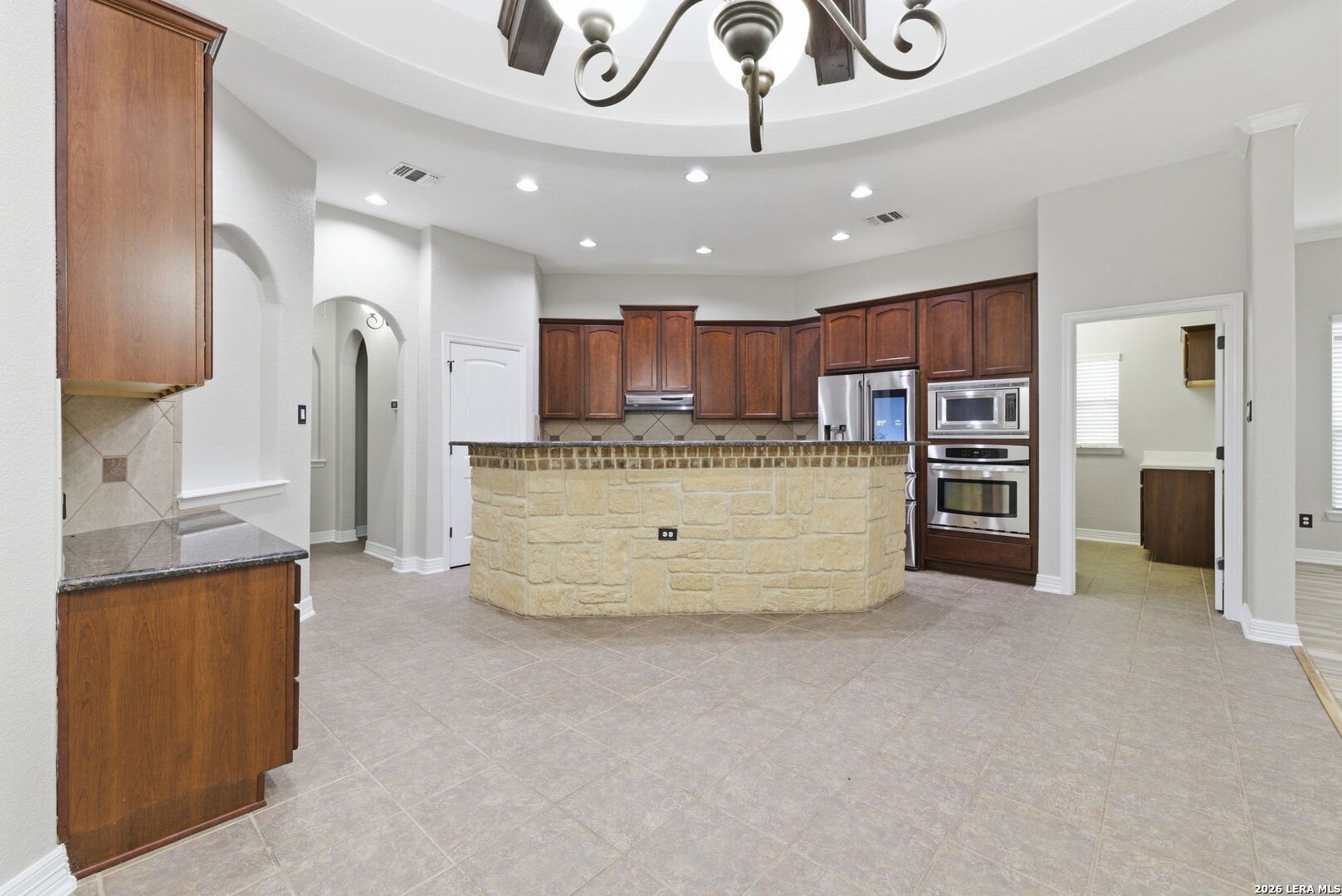 707 Rolling Grove San Antonio TX 78253