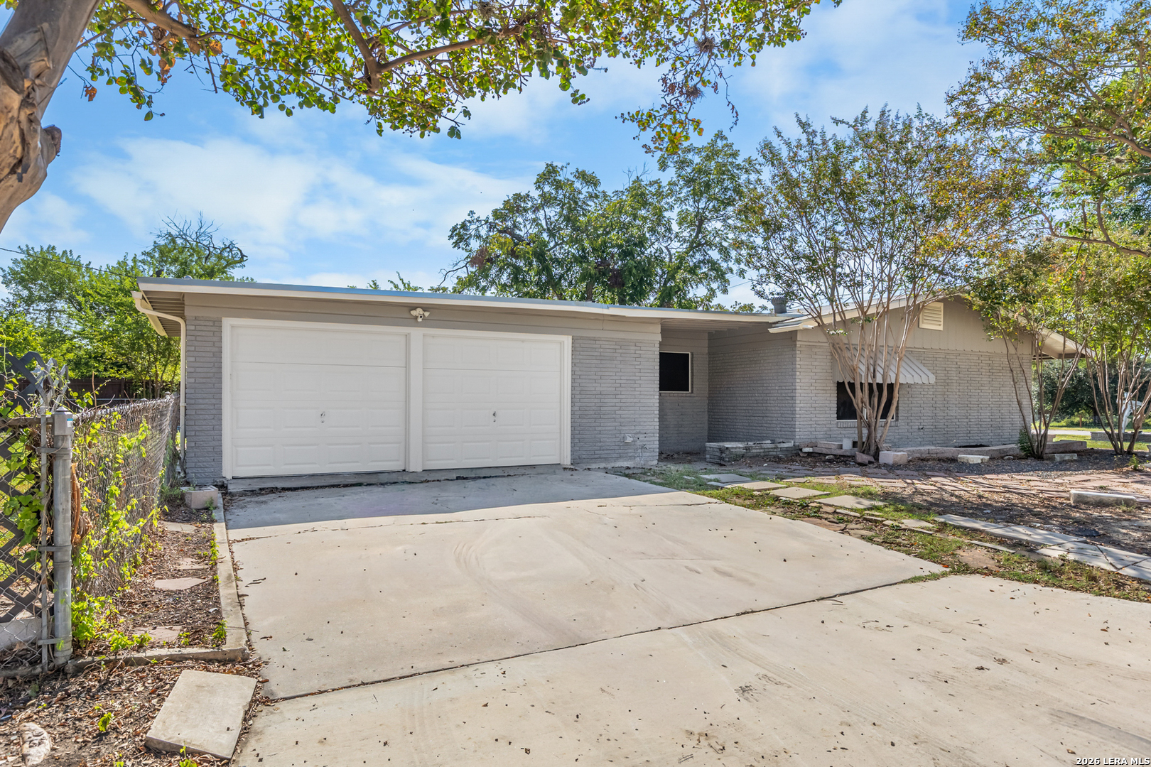 1327 Oblate Drive San Antonio TX 78216