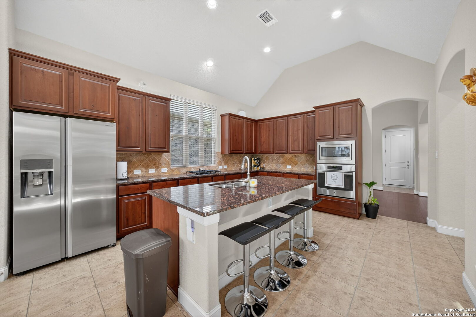 8226 Two Winds San Antonio TX 78255