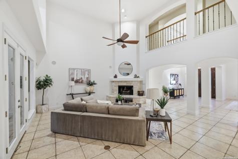 3701 Menger Drive San Antonio TX 78259