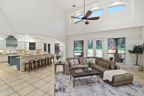 3701 Menger Drive San Antonio TX 78259